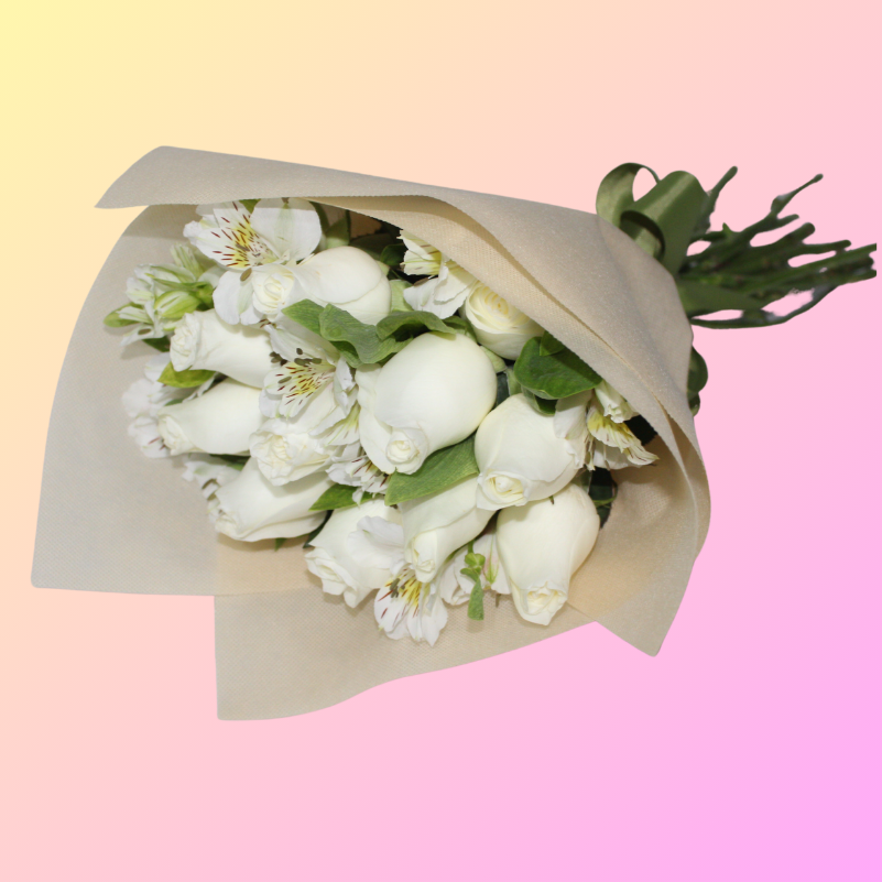 Bouquet de rosas y alstroemerias